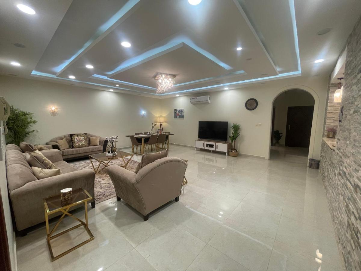 Alala Bitk Apartment Al Ula Bagian luar foto